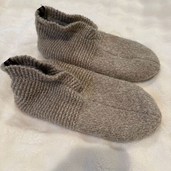 Quince Wool Knitted Slipper Socks Size M 8/9 - Picture 2 of 5